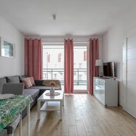 Beel W Pierwszej Linii Brzegowej * Jantar