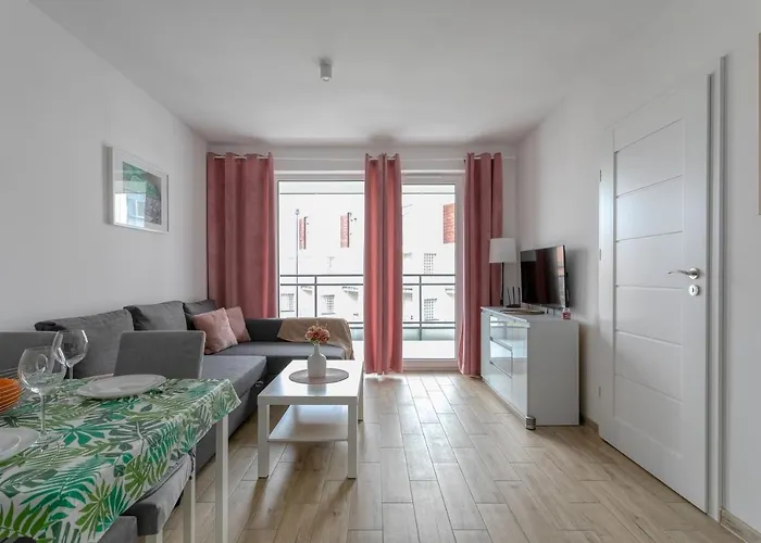 Beel W Pierwszej Linii Brzegowej * Jantar